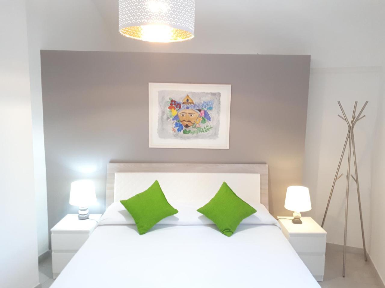 Benedettini - Exclusive Apartments & Monastery View كاتانيا المظهر الخارجي الصورة