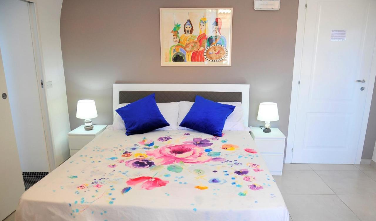 Benedettini - Exclusive Apartments & Monastery View كاتانيا المظهر الخارجي الصورة