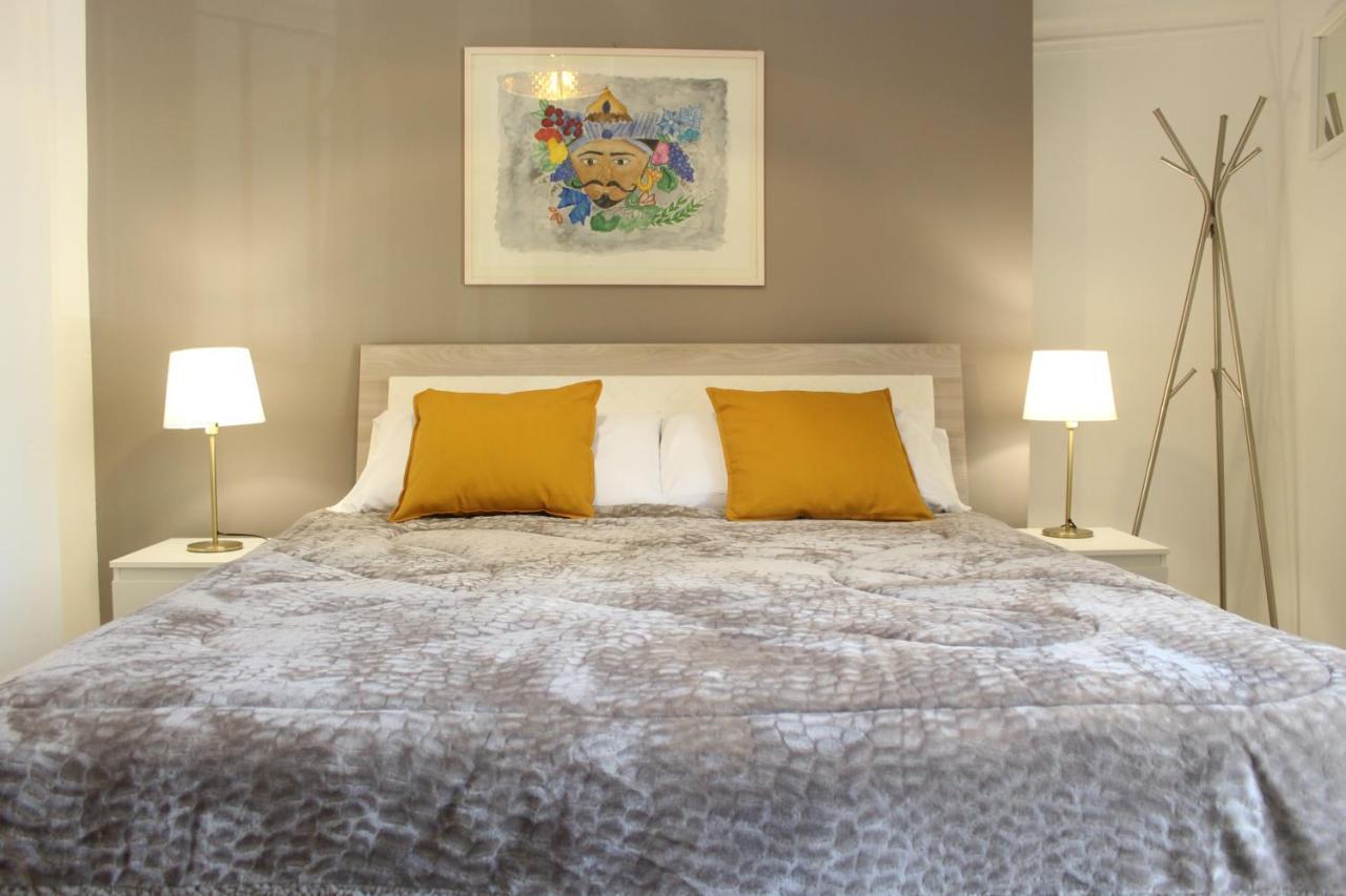 Benedettini - Exclusive Apartments & Monastery View كاتانيا المظهر الخارجي الصورة
