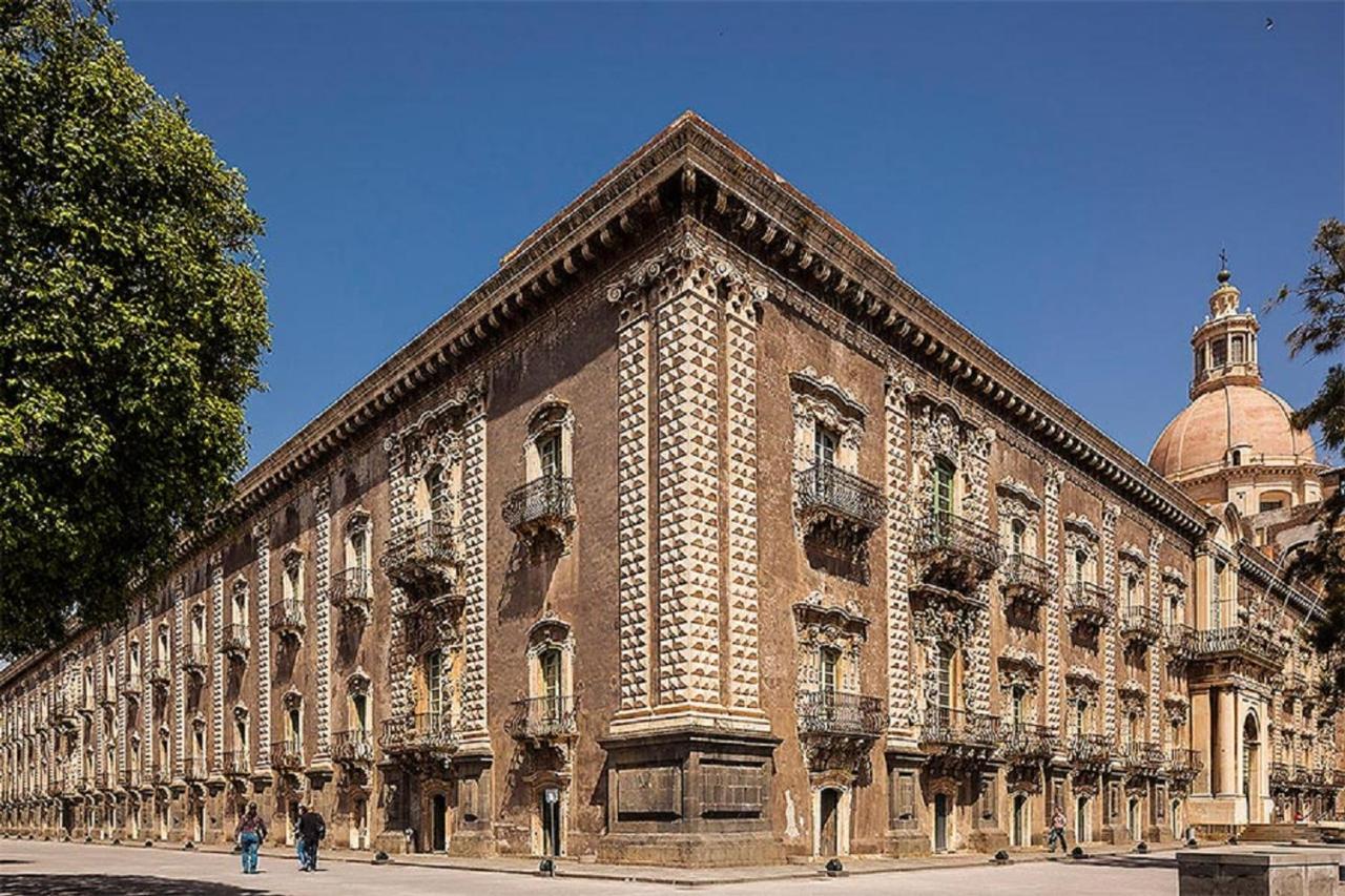 Benedettini - Exclusive Apartments & Monastery View كاتانيا المظهر الخارجي الصورة